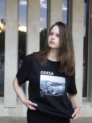 футболка чорна з принтом Одеса